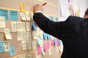 Why You Need to Take a Project Management Course in College