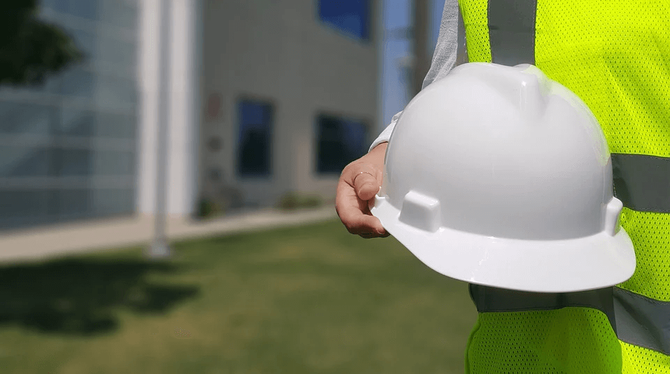 Red Flags to Watch Out for When Choosing a Construction Company