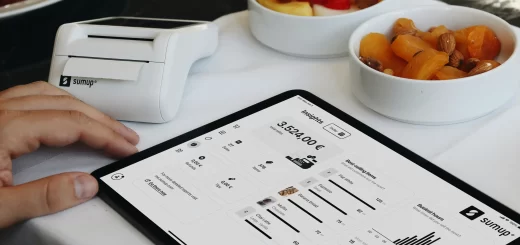 How to Simplify Staff Training with Cloud POS Features