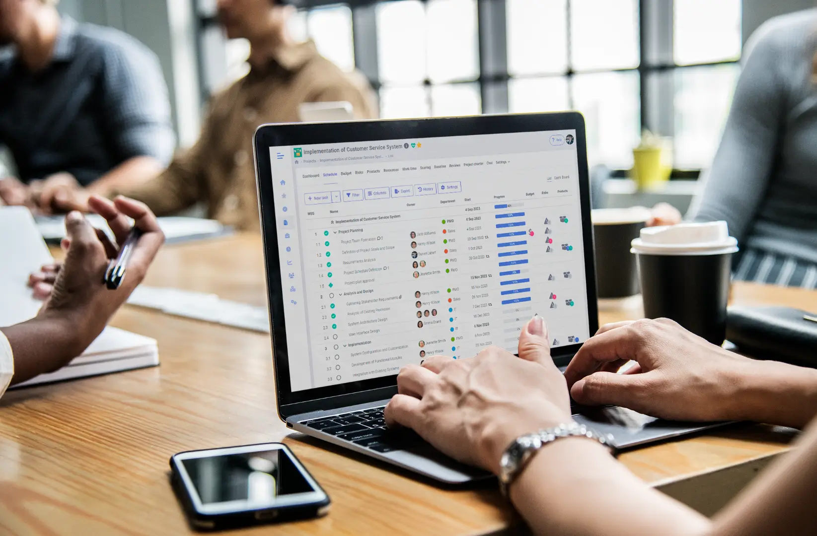 How Companies Implement Modern Project Management: 2025 Trends Explained