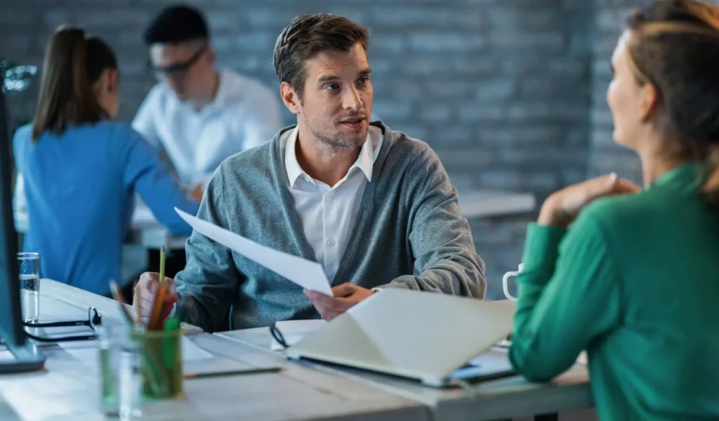 Best Employer of Record (EOR) Services for International Hiring
