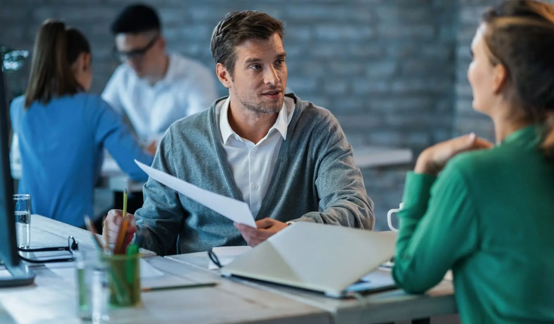 Best Employer of Record (EOR) Services for International Hiring