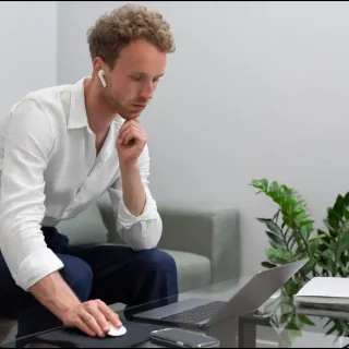 Collaborative Workspace Hacks: Connecting Two Pairs of AirPods to One Mac