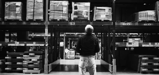 TOP Questions to Ask Before Accepting a Logistics or Warehouse Position Abroad