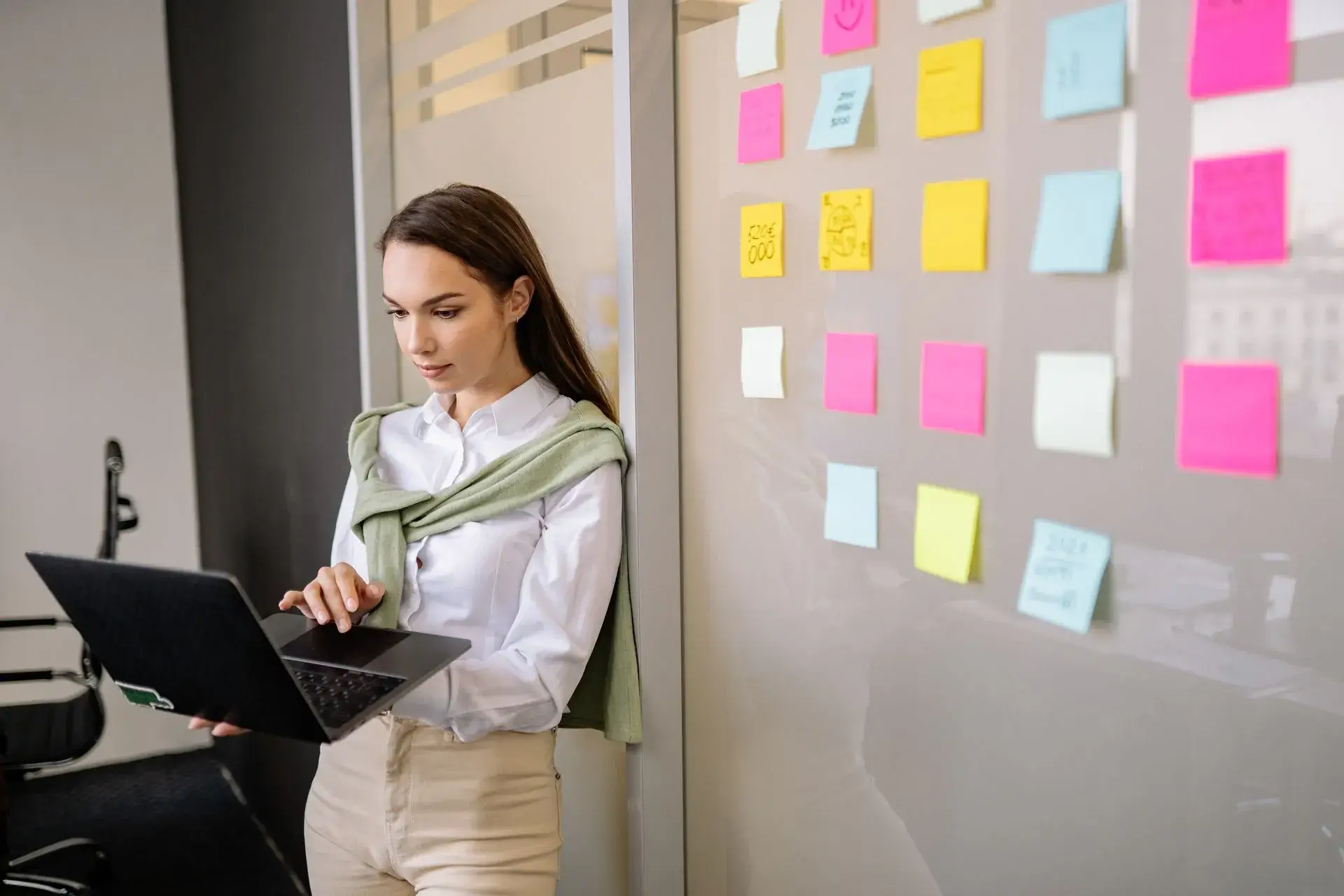 6 Ways Project Managers Can Break Up a Repetitive Work Routine